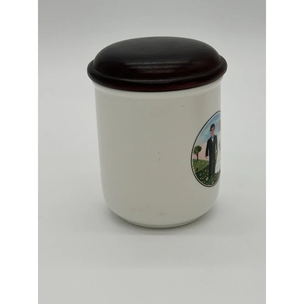 Villeroy and Boch Naif Wedding 3.5 Inch Height Storage Jar with Lid